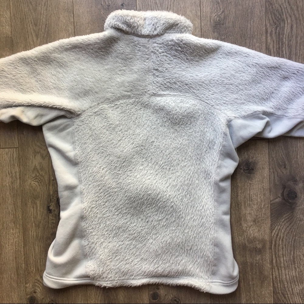 **SOLD** Patagonia Fall ‘12 R2 Fleece Jacket - Picture 8 of 8